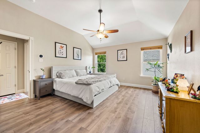 2012 Collington Drive, Roanoke, TX 76262