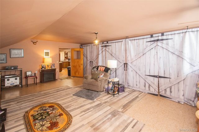 57 County Road 132, Hankins, NY 12741