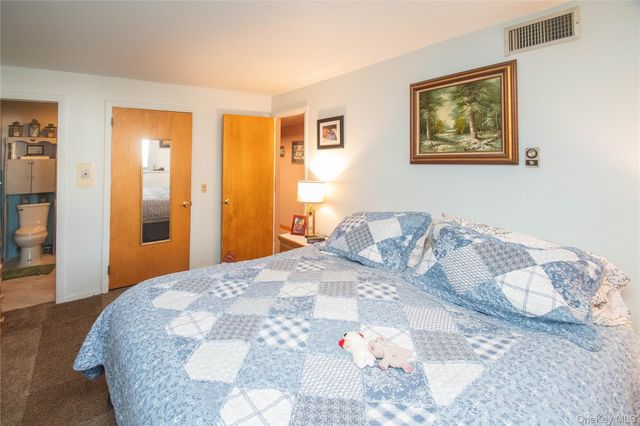 57 County Road 132, Hankins, NY 12741