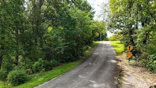 5064 Hunter Trail, Hixson, TN 37343