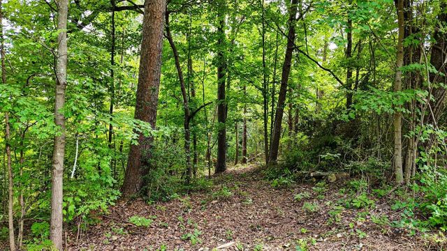 5064 Hunter Trail, Hixson, TN 37343