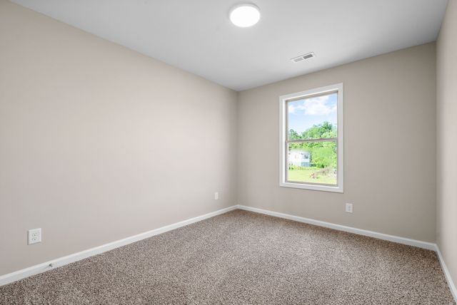 1906 Evans Rd, Clarksville, TN 37042