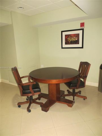 111 E Flagler St 503, Miami, FL 33131