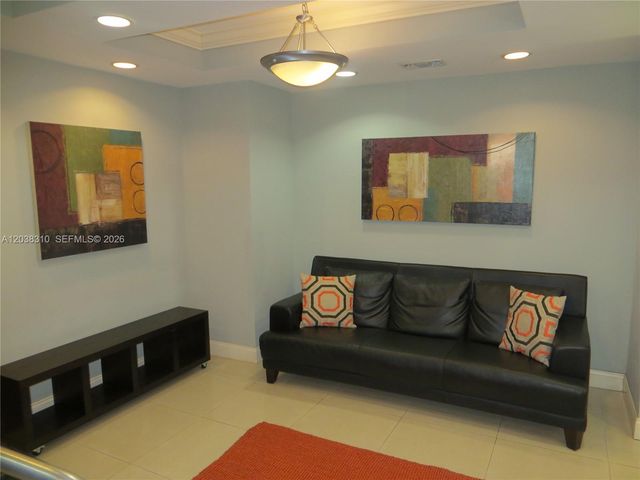 111 E Flagler St 503, Miami, FL 33131