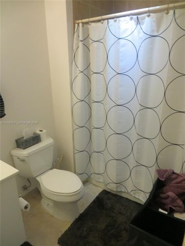 111 E Flagler St 503, Miami, FL 33131