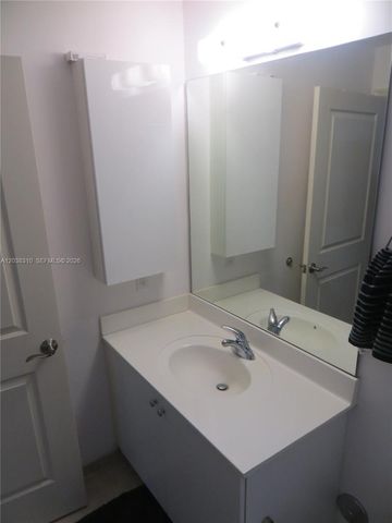 111 E Flagler St 503, Miami, FL 33131