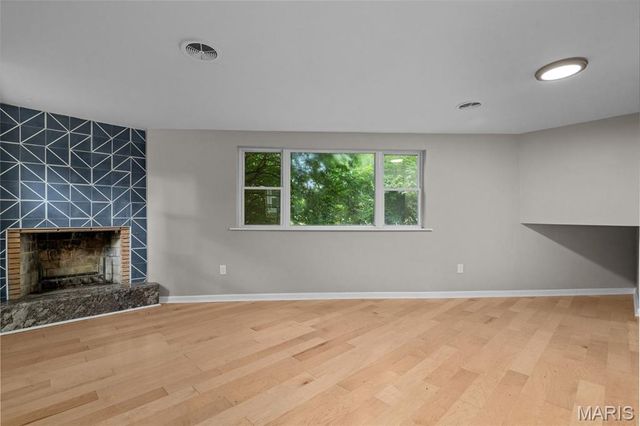 7315 Ahern Avenue, University City, MO 63130