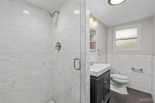7315 Ahern Avenue, University City, MO 63130