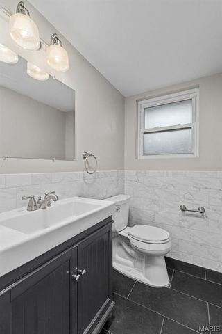 7315 Ahern Avenue, University City, MO 63130