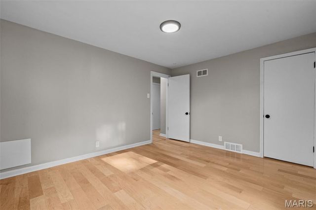 7315 Ahern Avenue, University City, MO 63130