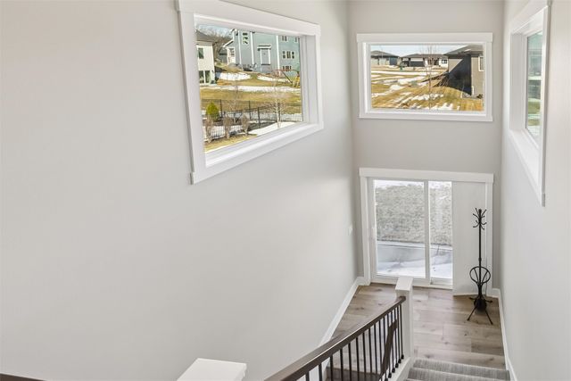 10169 Rhaenys Road, West Des Moines, IA 50266