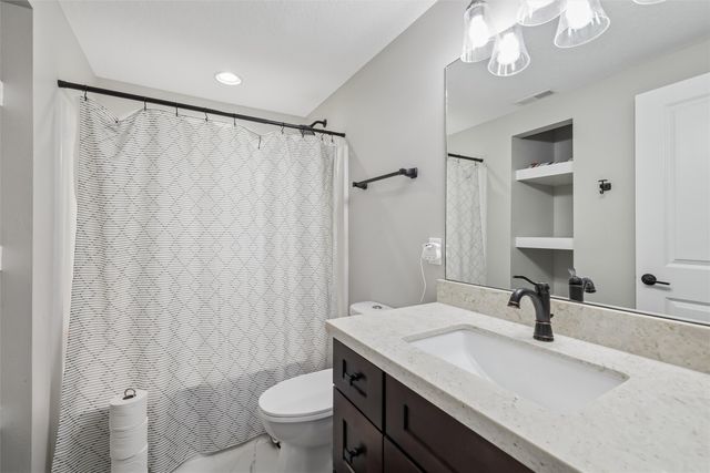 10169 Rhaenys Road, West Des Moines, IA 50266