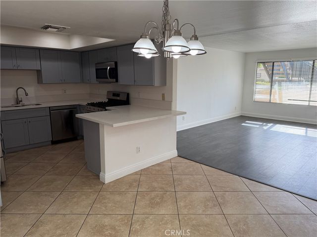 25644 Sharp Drive E, Hemet, CA 92544