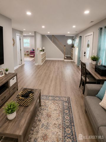 215 Johnson Avenue, Piscataway, NJ 08854