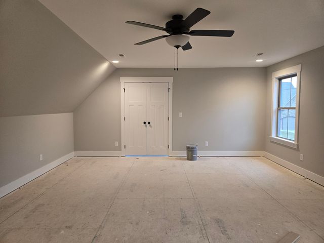 1646 Ritz Way 4, Soddy Daisy, TN 37379