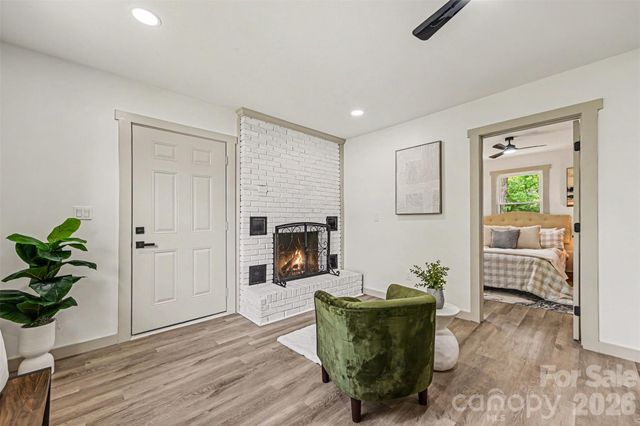 104 E Hartford Avenue, Bessemer City, NC 28016