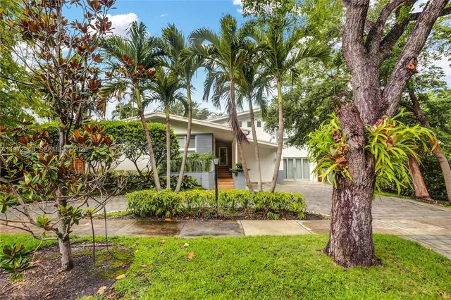 84 Bay Heights Dr, Miami, FL 33133