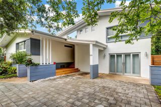 84 Bay Heights Dr, Miami, FL 33133