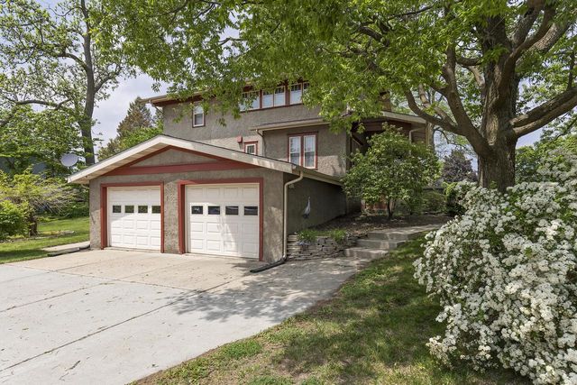 916 Whitewater AVENUE, Fort Atkinson, WI 53538