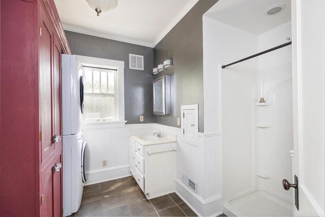 916 Whitewater AVENUE, Fort Atkinson, WI 53538
