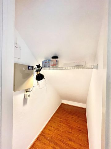 7575 Cambridge Street 502, Houston, TX 77054