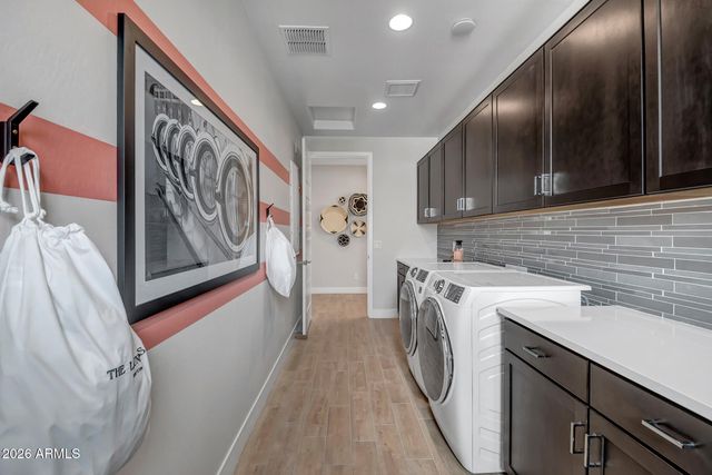 43446 N HINOKI Street, San Tan Valley, AZ 85140
