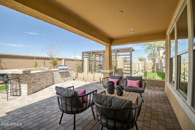 43446 N HINOKI Street, San Tan Valley, AZ 85140