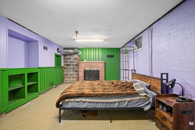 200 East St, South Hadley, MA 01075