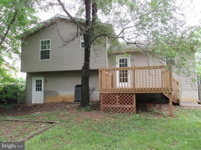93 MIDNOON DR, Martinsburg, WV 25404