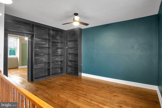 542 RACE ST, Harrisburg, PA 17104