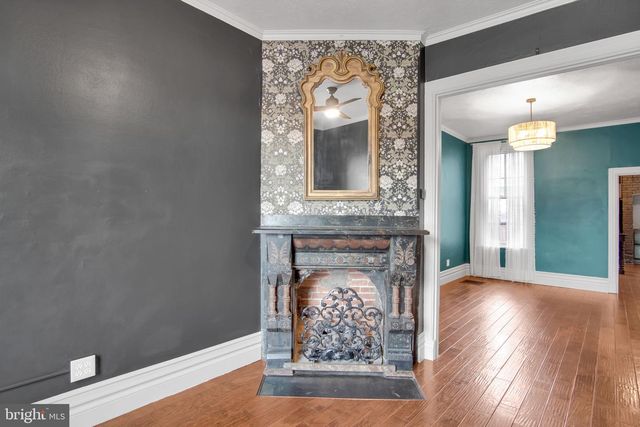 542 RACE ST, Harrisburg, PA 17104
