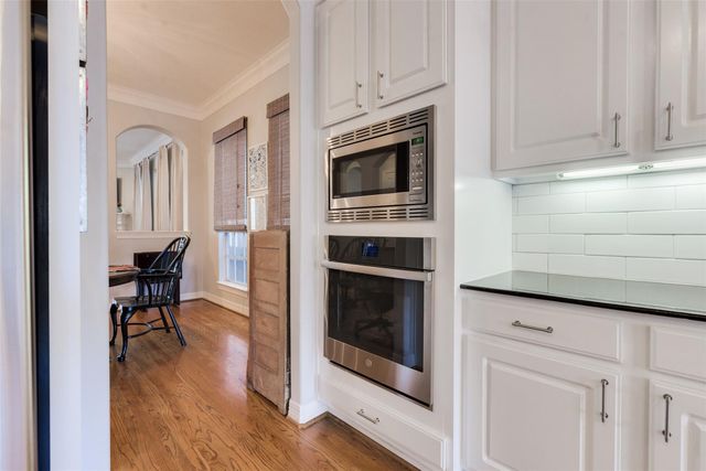 1504 W 23rd Street B, Houston, TX 77008