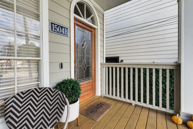 1504 W 23rd Street B, Houston, TX 77008