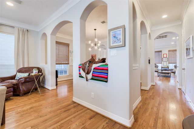 1504 W 23rd Street B, Houston, TX 77008