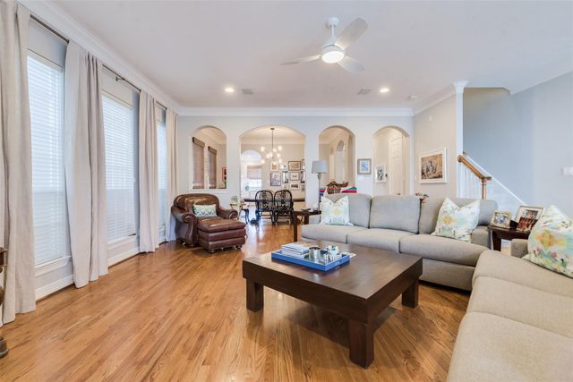 1504 W 23rd Street B, Houston, TX 77008