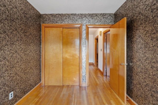 20 Greenwood Road, Peabody, MA 01960