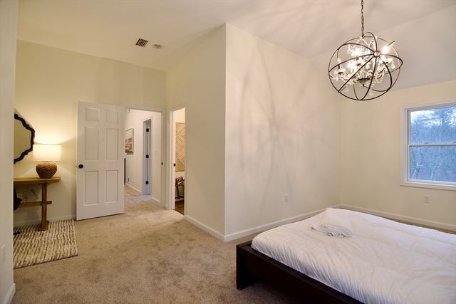 12 Rose Cir, Hampden, MA 01036