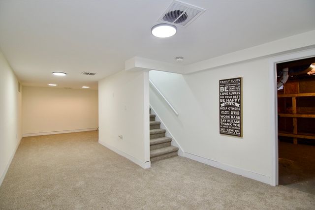 12 Rose Cir, Hampden, MA 01036