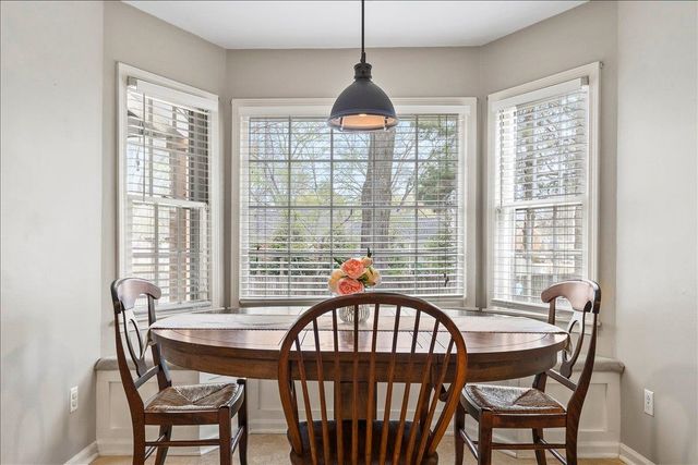 1831 RIVER VALLEY DR, Germantown, TN 38138