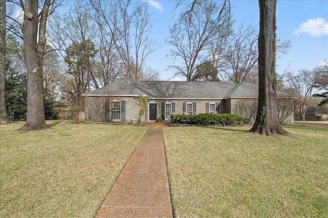 1831 RIVER VALLEY DR, Germantown, TN 38138