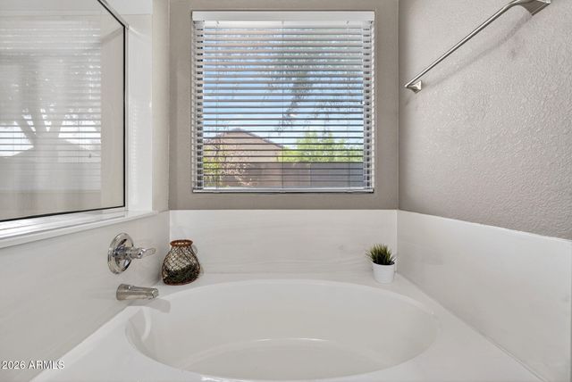 1779 E ERIE Street, Gilbert, AZ 85295