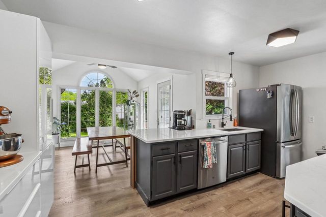 1030 Adelmann AVENUE, Brookfield, WI 53045