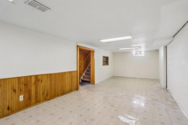 1030 Adelmann AVENUE, Brookfield, WI 53045