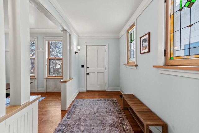 2555 N Pierce STREET, Milwaukee, WI 53212