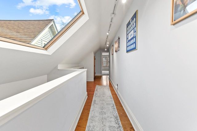 2555 N Pierce STREET, Milwaukee, WI 53212