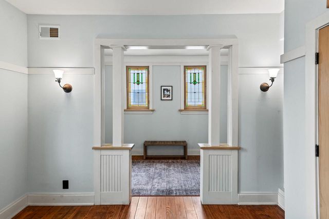 2555 N Pierce STREET, Milwaukee, WI 53212