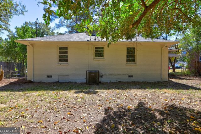 2128 Knightsbridge Road, Macon, GA 31211