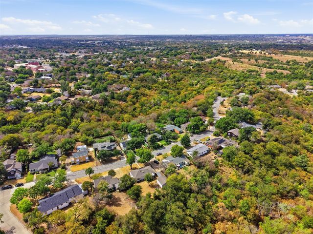 4005 Medford Road, Fort Worth, TX 76103