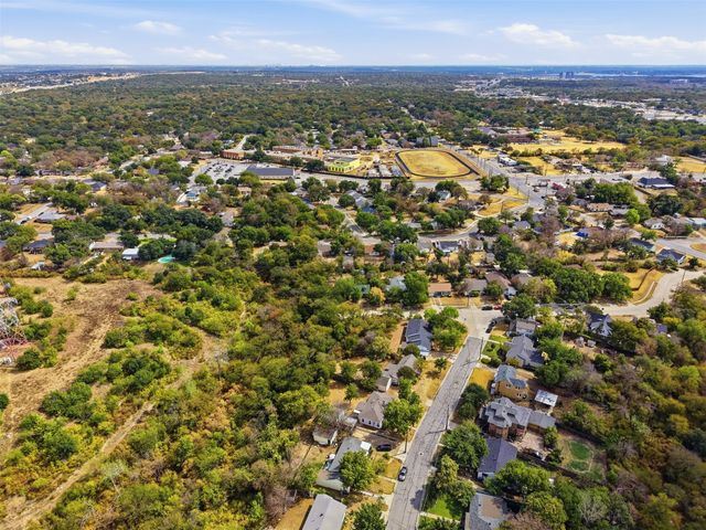 4005 Medford Road, Fort Worth, TX 76103