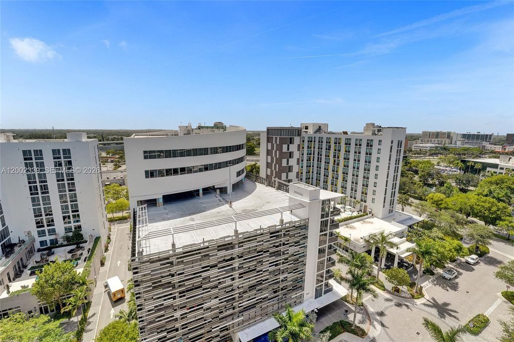 2960 NE 207th Street 1205, Aventura, FL 33180